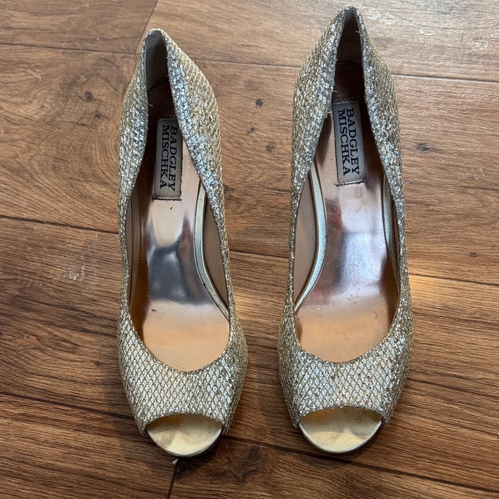 Badgley Mischka Glittering Gold Heels